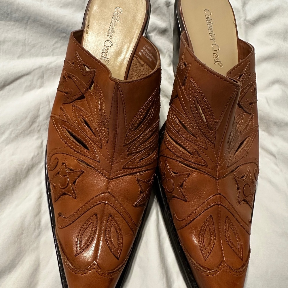 Coldwater Creek tan leather mules